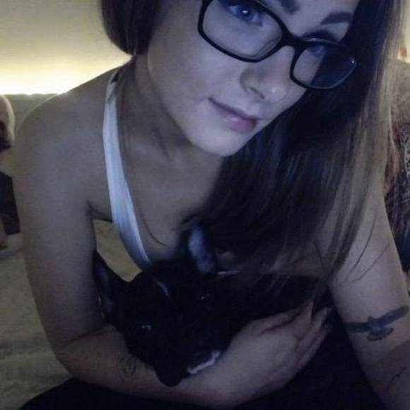 Meet your Posher, Suzanne - Picture 1 of 1